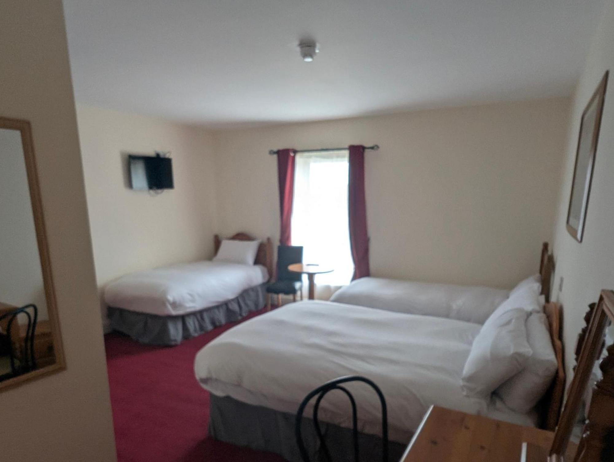 The Western Hotel Claremorris Esterno foto