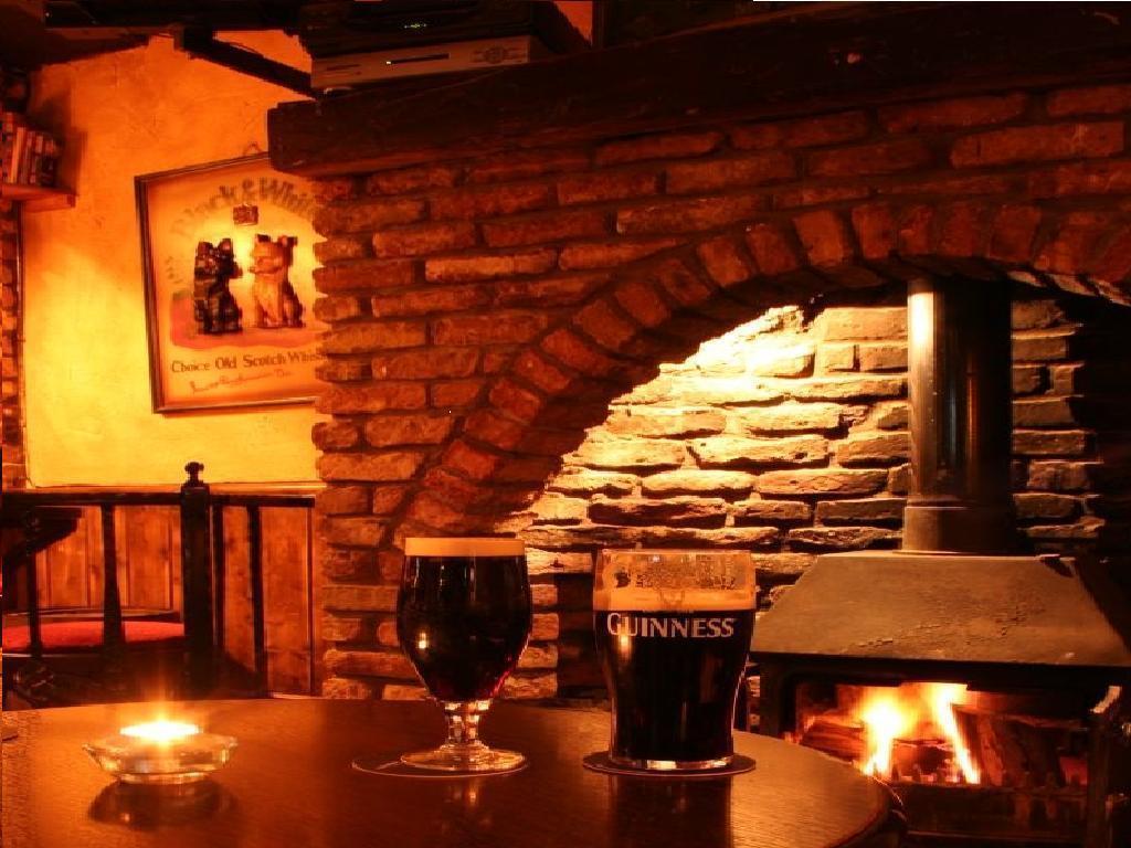 The Western Hotel Claremorris Esterno foto